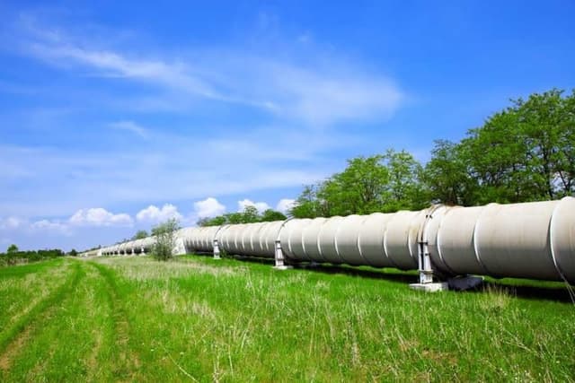 Gas pipe